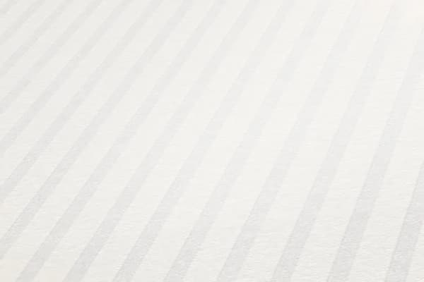 Non woven-tapet traditionell Profhome 256218-GU lätt texturerad matt färg vit beige 5,33 m2