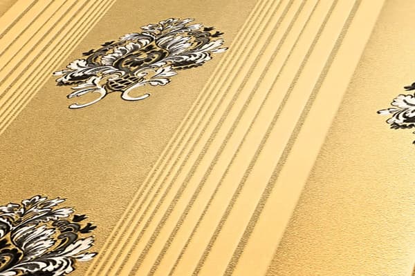 Non woven-tapet ränder Profhome 330841-GU lätt texturerad matt färg guld svart svart 5,33 m2