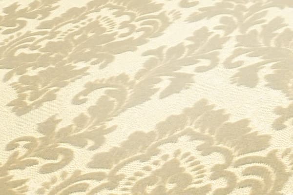 Non woven-tapet ornament Profhome 335822-GU lätt texturerad matt färg grädde 5,23 m2