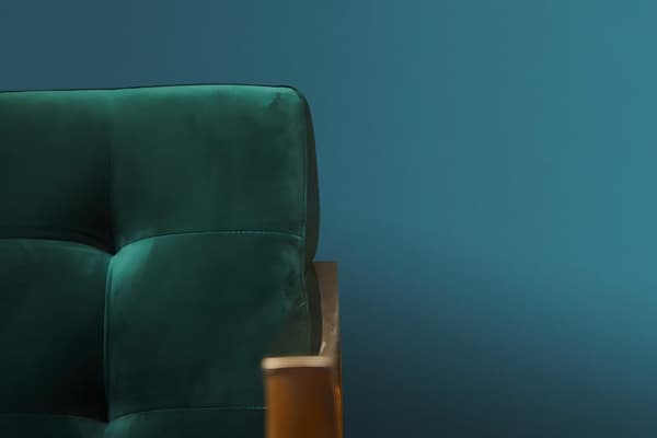 Non woven-tapet uni kulör Profhome 368996-GU lätt texturerad matt färg blå 5,33 m2