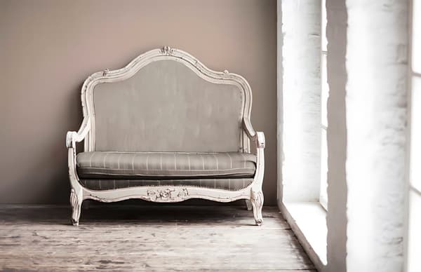 Ikke-vævet tapet ensfarvet Profhome 372726-gu lidt tekstureret glitrende färg beige 5,33 m2