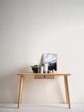 Miniatyrbild 5 av 7: Non woven-tapet uni kulör Profhome 375553-GU lätt texturerad matt färg grädde 5,33 m2