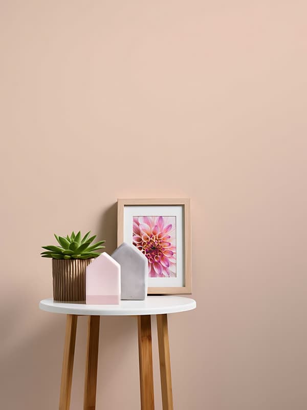Non woven-tapet uni kulör Profhome 376805-GU slät matt färg grädde rosa 5,33 m2