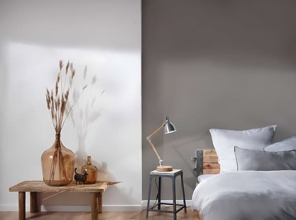 Non woven-tapet uni kulör Profhome 376961-GU lätt texturerad matt färg grå taupe 5,33 m2