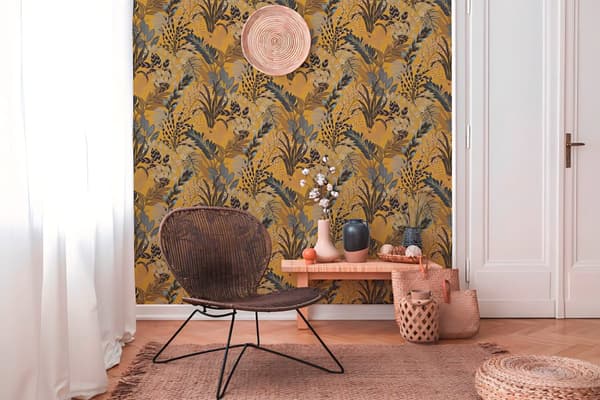 Non woven-tapet blomster Profhome 378601-GU lätt texturerad matt färg gul brun blå beige 5,33 m2