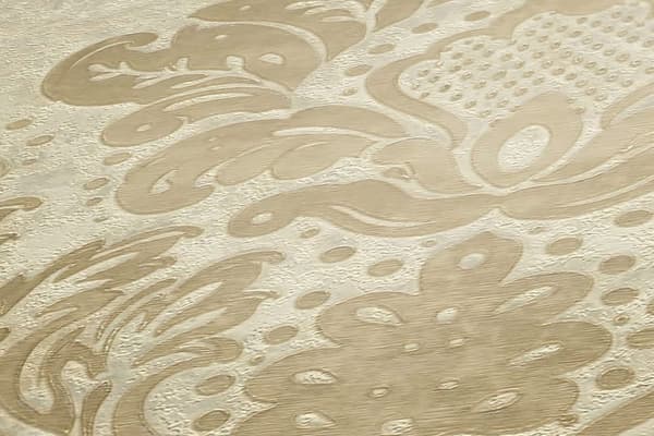 Non woven-tapet ornament Profhome 379013-GU lätt texturerad matt färg guld beige 5,33 m2