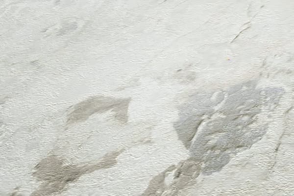Non woven-tapet begagnad utseende Profhome 379544-GU lätt texturerad matt färg grå vit 5,33 m2