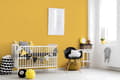 Miniatyrbild 4 av 5: Non woven-tapet uni kulör Profhome 383143-GU lätt texturerad matt färg gul 5,33 m2