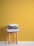Miniatyrbild 5 av 5: Non woven-tapet uni kulör Profhome 383143-GU lätt texturerad matt färg gul 5,33 m2