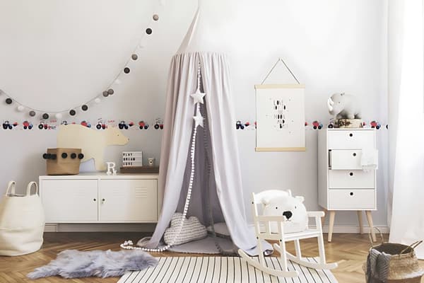 Kant barn tapet Profhome 403736-GU lätt texturerad matt färg röd blå svart vit 0,75 m2