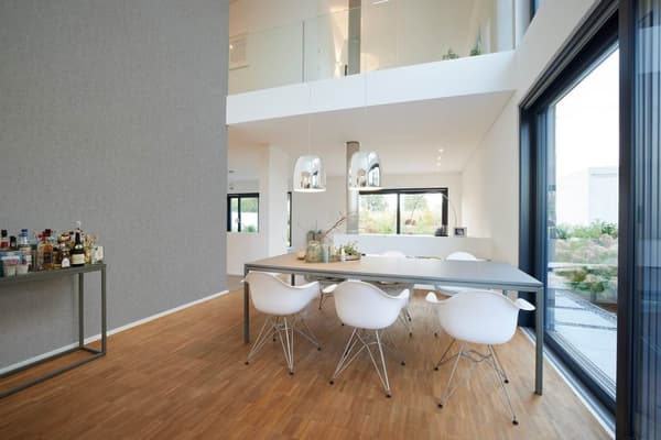 Non woven-tapet uni kulör Profhome 386935-GU lätt texturerad matt färg grå grå aluminium 5,33 m2