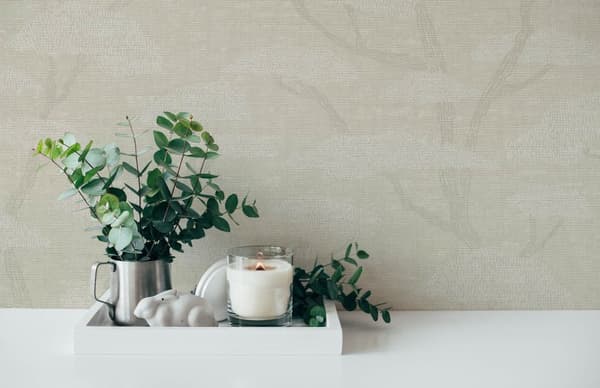 Non woven-tapet skog Profhome 387414-GU lätt texturerad matt färg beige grå vit 5,33 m2