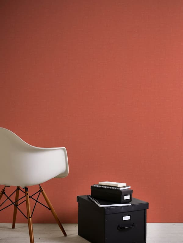 Non woven-tapet tyg utseende Profhome 387458-GU lätt texturerad matt färg orange lax rosa röd orange 5,33 m2