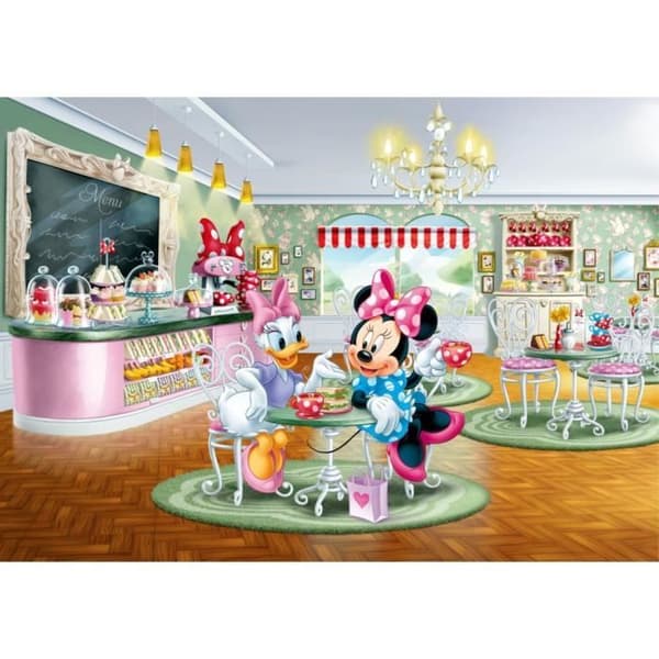 Minnie & Daisy tapeter på Disneys tesalong