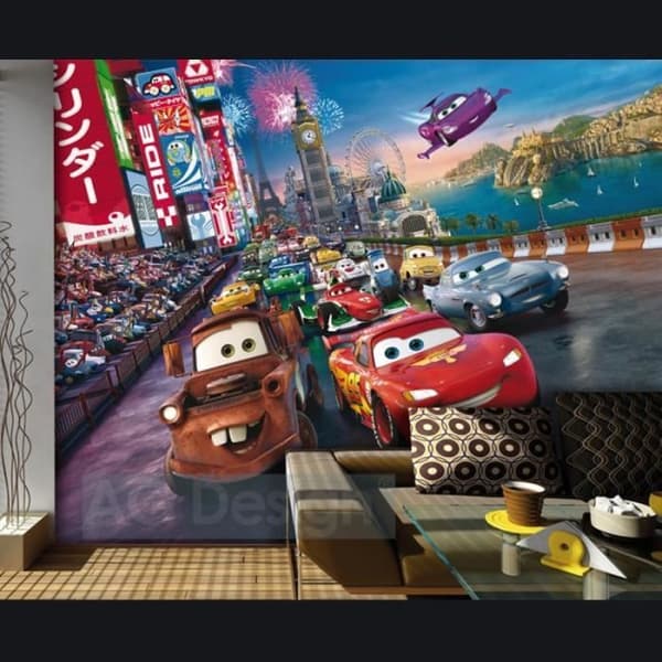 DIM: H 255 x L 360 cm. Lätt att applicera för ett hisnande resultat! Tvättbar &amp; lim ingår. Tema: Cars Race Disney. Ge till dig