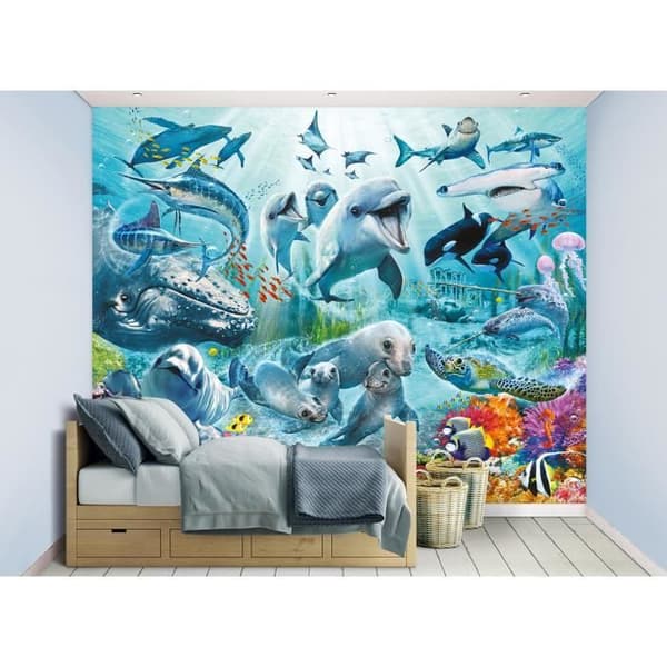 Underwater Adventure Panoramic Wallpaper Ge ditt barn väggdekorationen de drömmer om. Med denna väggdekoration är du in
