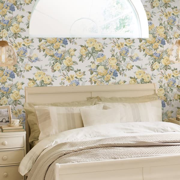 Laura Ashley - Non-woven tapet - Pembrey - Pale Gold - Guld 10mx52cm