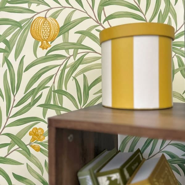 Belgravia Pomegranate Wallpaper