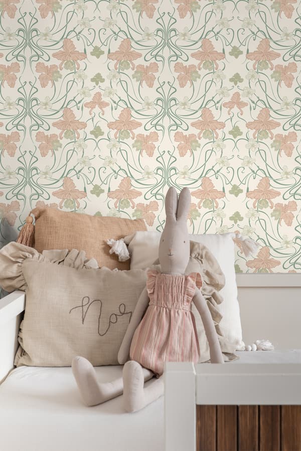 ESTAhome tapet blommor art nouveau stil gräddvitt, milt rosa och grågrönt 0.53 x 10.05 m
