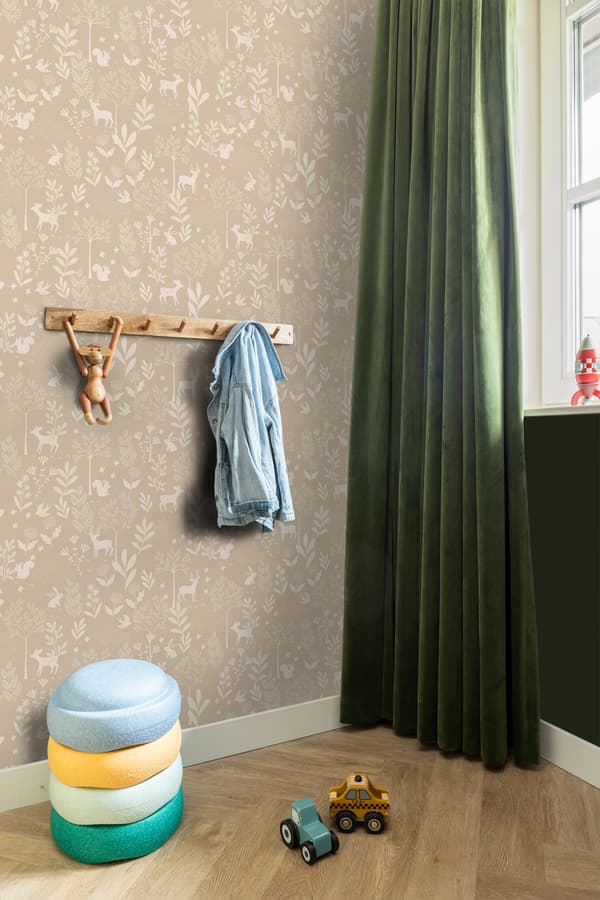 ESTAhome tapet skov med skovdyr beige 0.53 x 10.05 m