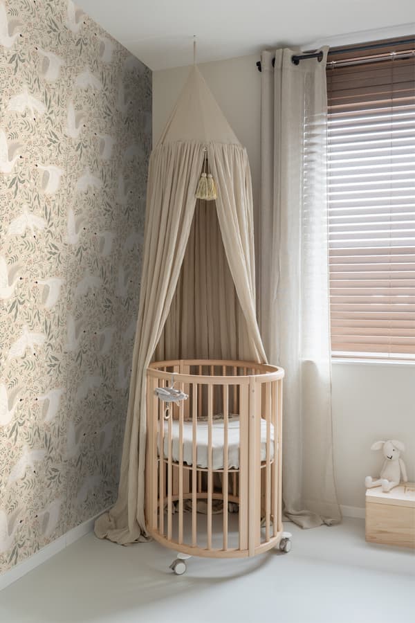 ESTAhome tapet svaner beige, hvidt og gråligtgrønt 0.53 x 10.05 m