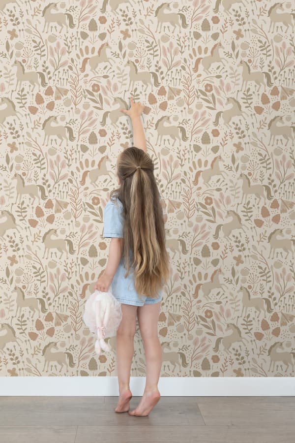 ESTAhome tapet enhjørninger beige og terracotta pink 0.53 x 10.05 m