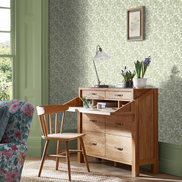 Laura Ashley - Non-woven tapet Louise Moss Green