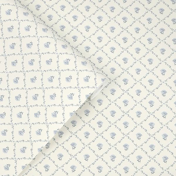 Laura Ashley - Non-woven tapet Kate Pale Seaspray Blue