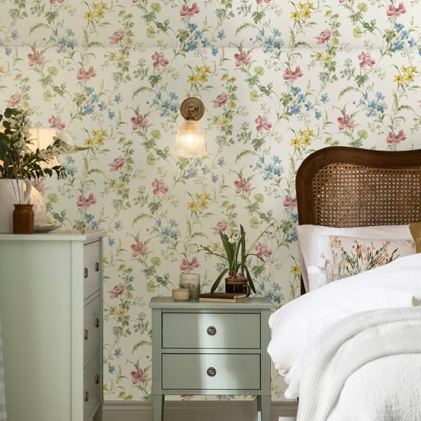 Laura Ashley Non-woven Tapet Poppy Meadow Multi