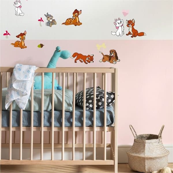 Komar Disney Rox Rouky Bambi Panpan 30 x 30 cm Dekorativt klistermärke Barnrum