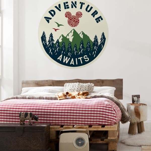 Komar digital fototapet non-woven Disney Mickey Skog Berg BD 125 x 125 cm Klistermärke