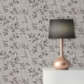 Miniatyrbild 2 av 4: Valentin tapet blommor M1-No.11242 non-woven beige svart Tadessi 10,05 m x 0,53 m
