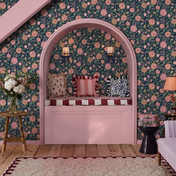 Cath Kidston - Vliesbehang - Strawberry Garden Navy