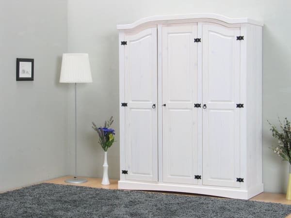 New Mexico garderobeskap 3-dørs bredde 152 cm, høyde 193 cm hvit/voks.