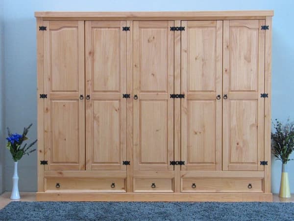 New Mexico garderobeskap 5-dørs med 3 skuffer bredde 244 cm, høyde 195 cm lut/voks.