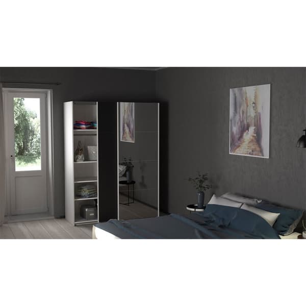 Veto skyvedørsskap B150 cm 1 dør og 1 speildør hvit og matt svart.
