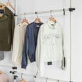 Miniatyrbillede 5 af 8: Rootz Justerbar Garderobe Organizer Tøj Hylde System-Hængeskinne-Teleskopisk opbevaringsreol