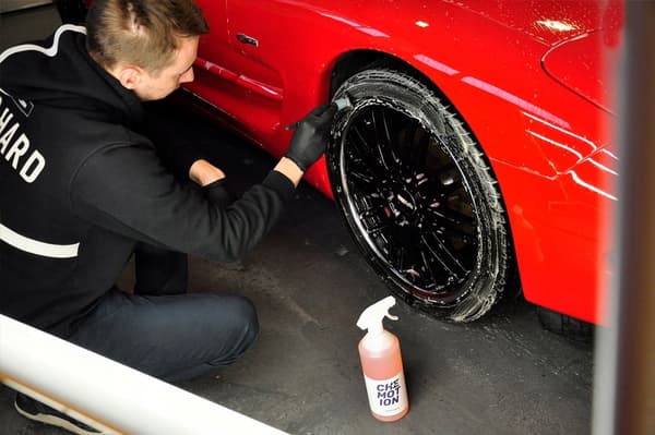 Chemotion Wheel Cleaner 1L Hjulrengöring för bilar