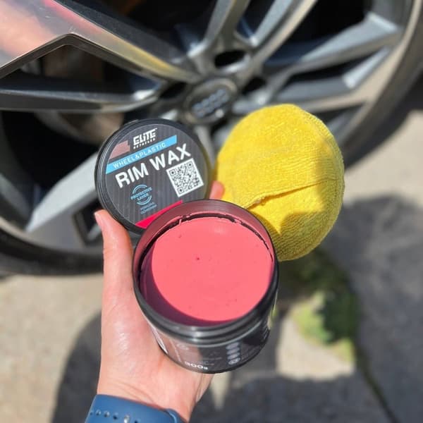 ProElite Rim Wax 300g Synteettinen vaha vanteiden suojaamiseen autossa