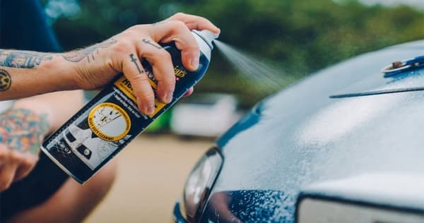 Meguiars Heavy Duty Bug & Tar Remover Hyönteisten ja tervan poistoaine