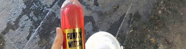 FUNKY WITCH Wash&Posh Shampoo 500ML Tiiviste shampoo auton pesuun