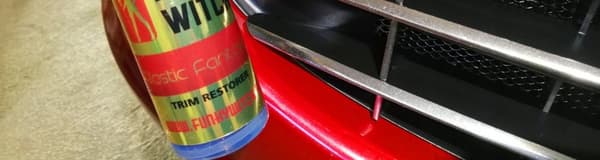 FUNKY WITCH Plastic Fantastic Trim Restorer 215ML muovien käsittelyaine