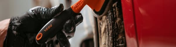 ADBL Tire brush - renkaiden harja