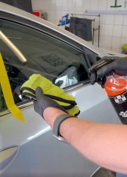 CARLAB Glasrens Hydro 1L Væske til rengøring af bilruder
