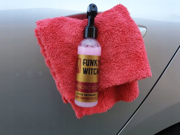 FUNKY WITCH Hypnotic Icon Quick Detailer 215ML Autonhoitotuotteet