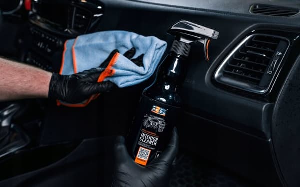 ADBL Interior Cleaner 0,5L - Rengöring av bils interiör kosmetika för bil
