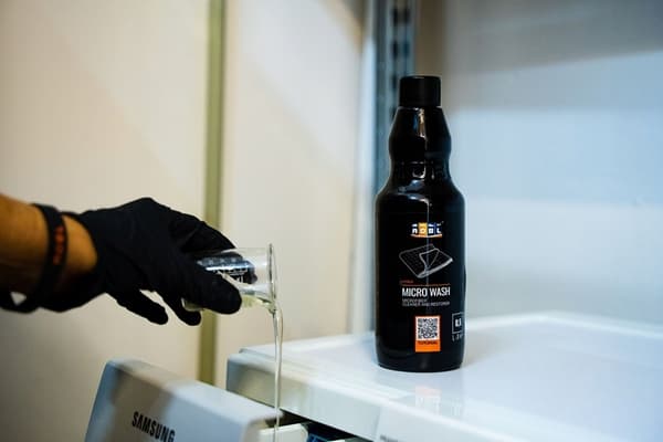 ADBL Micro Wash 0,5L - Mikrokuitujen pesu- ja hoitoaine pehmentää