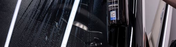 ADBL Hybrid Glass Cleaner Vätska för rengöring av fönster med osynlig torkare