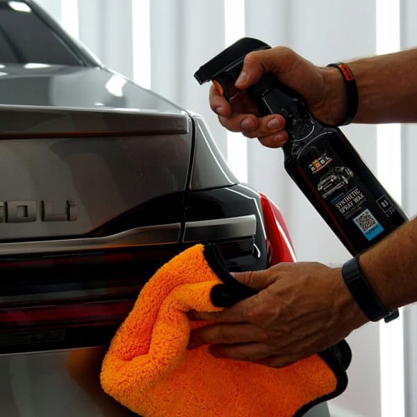 Bilplejeprodukter: ADBL shampoo PRO til lakpleje + ADBL voks spray