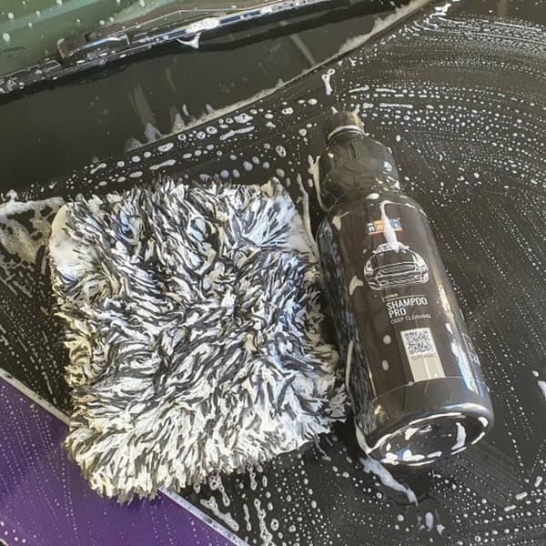 Vask af bil med ADBL shampoo PRO 500 ml + bilpleje tilbehør
